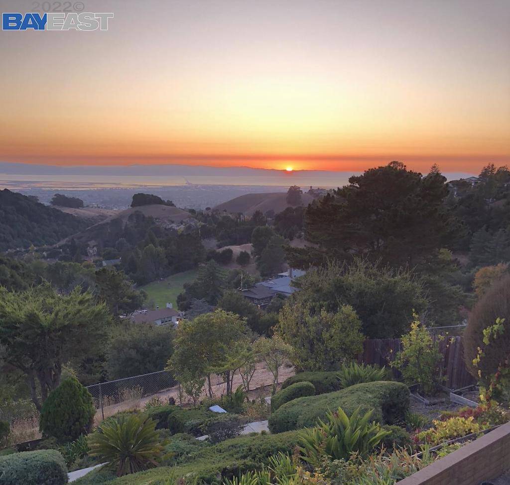 Hayward, CA 94542,3461 Sandpiper Ct