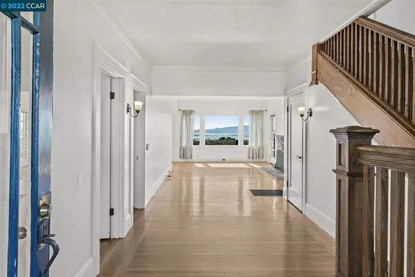 Kensington, CA 94707,740 Coventry Rd