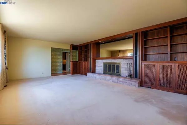 San Leandro, CA 94577,2542 Humboldt Dr