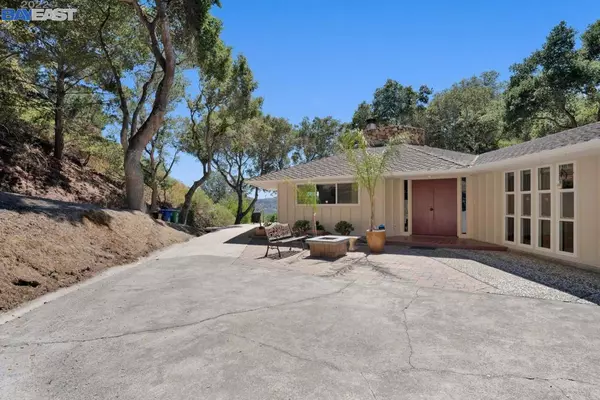 El Sobrante, CA 94803,6012 Monte Verde Rd