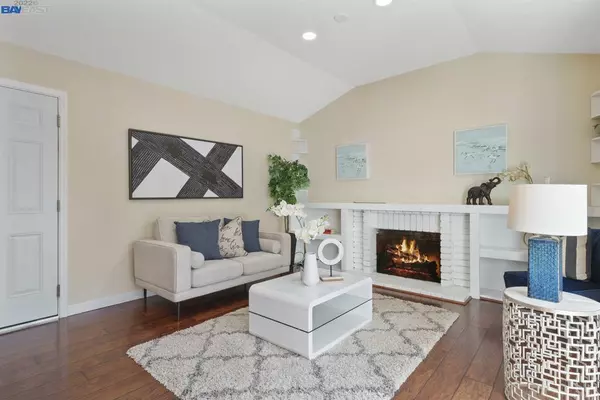 Newark, CA 94560,4965 Derby Pl