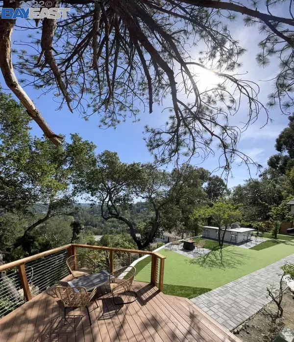 5 S. Point Rd, Orinda, CA 94563