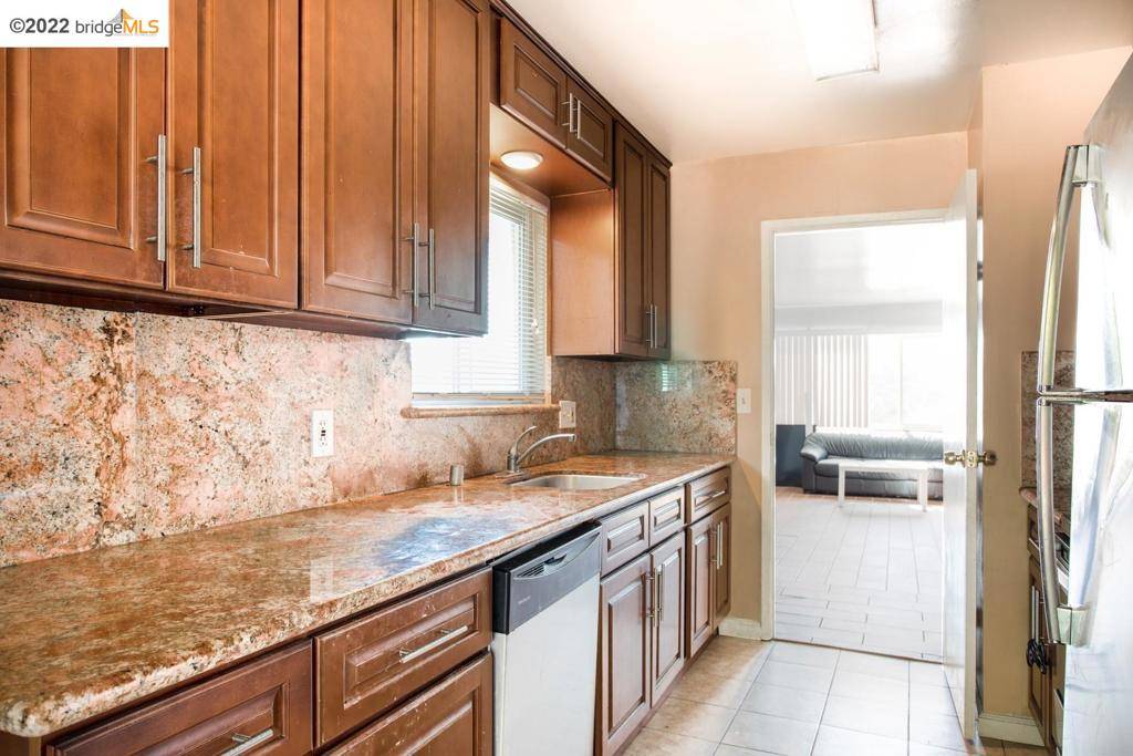 Oakland, CA 94619,4800 Daisy St
