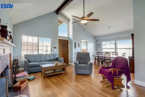 San Leandro, CA 94577,14209 Seagate Dr