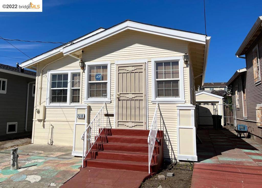 7518 Halliday Ave,  Oakland,  CA 94605