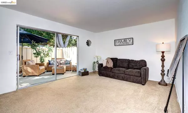 Mountain View, CA 94043,363 Tyrella Ave #B