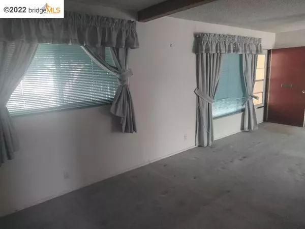 North Highlands, CA 95660,6160 Channing Dr