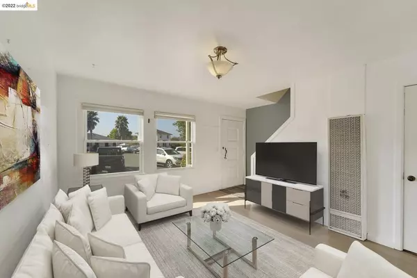 Richmond, CA 94801,43 Collins Ct