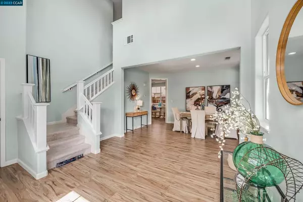 San Pablo, CA 94806,110 Santa Clarita Ct