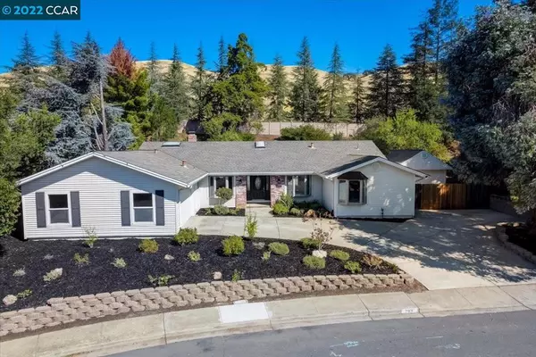 703 Reisling Ct, Clayton, CA 94517