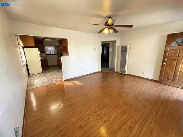 Newark, CA 94560,37079 Elm St