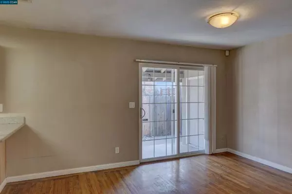 Sacramento, CA 95815,2242 Rockbridge Rd