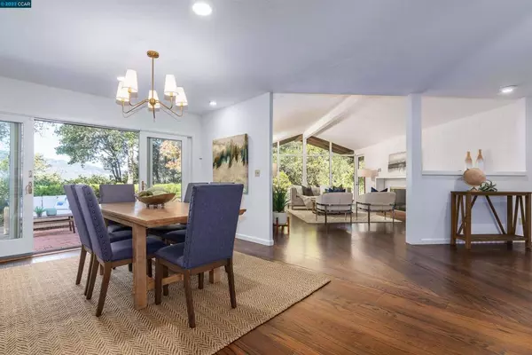 Orinda, CA 94563,11 Los Altos Rd