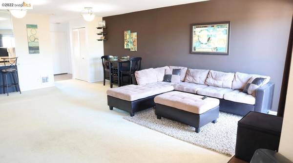 2830 21St St #24, San Pablo, CA 94806