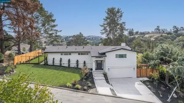 48 La Salle Dr, Moraga, CA 94556