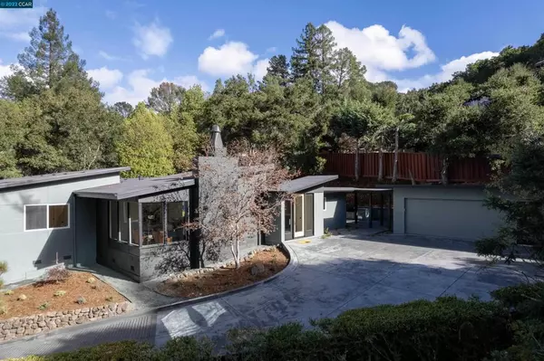 Orinda, CA 94563,34 Moraga Via