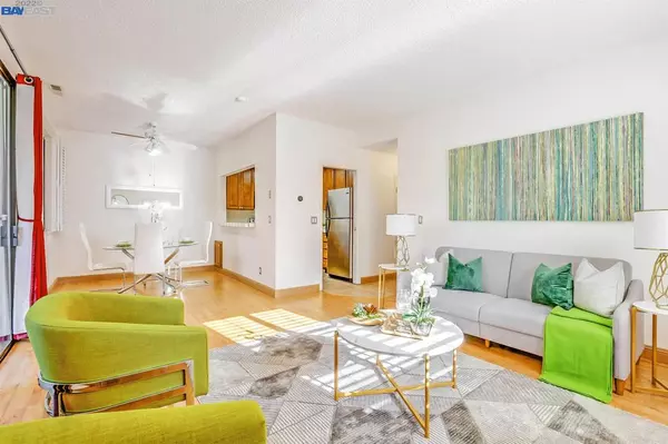 Newark, CA 94560,6009 Joaquin Murieta Ave #A