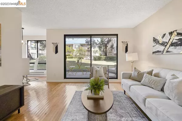 6 Admiral Dr #A276, Emeryville, CA 94608