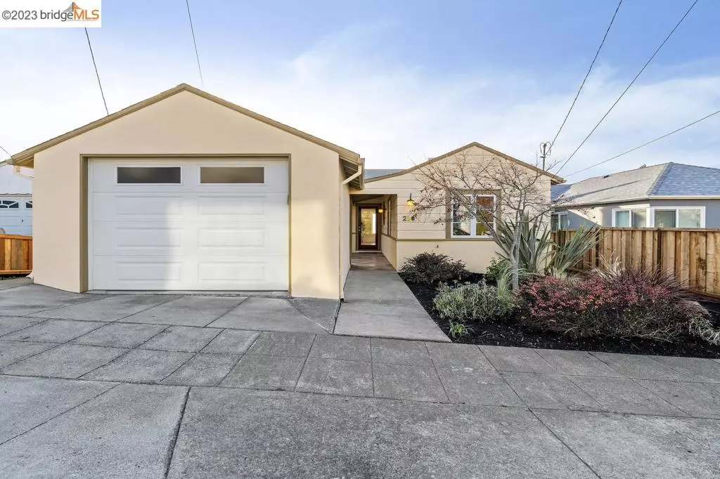 Kensington, CA 94708,236 Cambridge Avenue