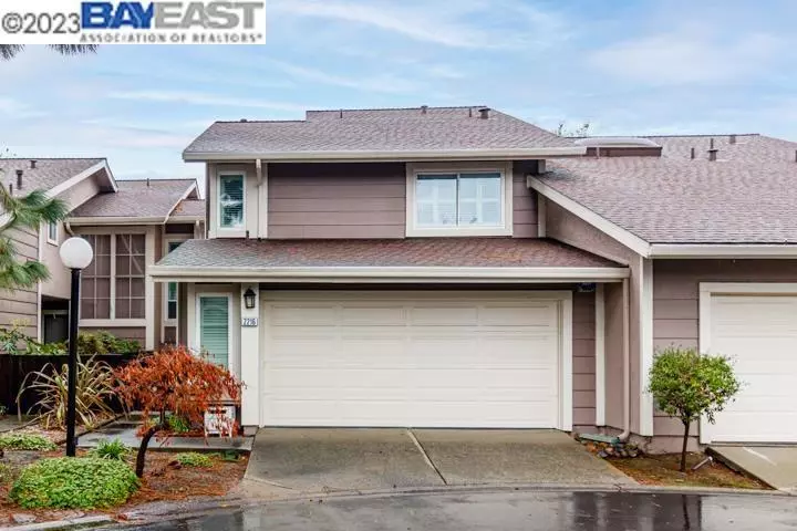 San Leandro, CA 94577,2216 Heathrow Pl