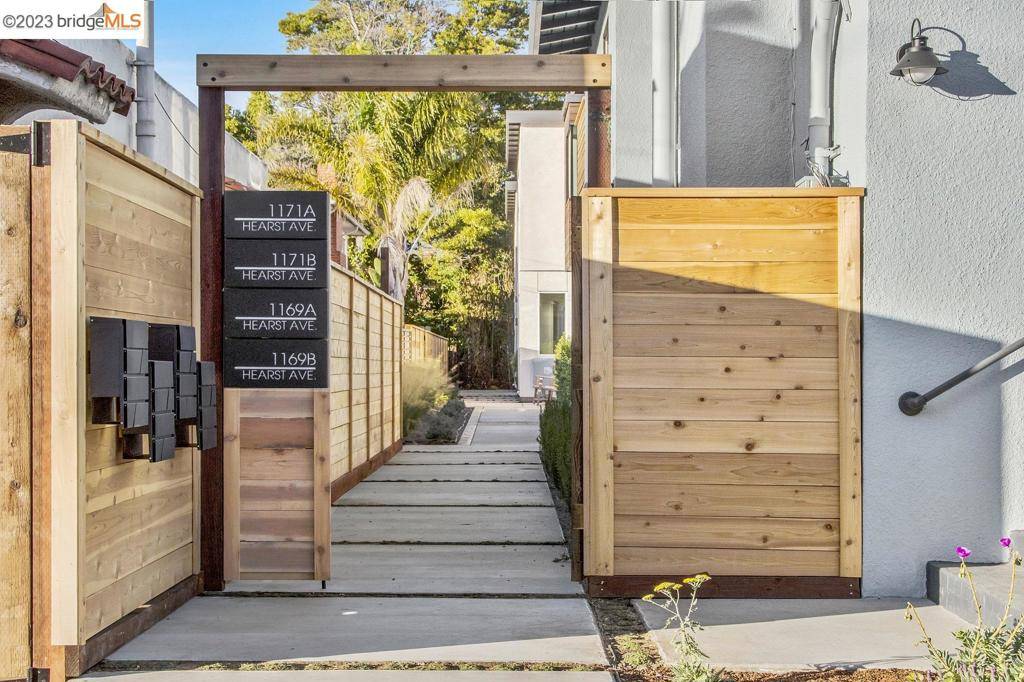 1171 Hearst #A, Berkeley, CA 94702