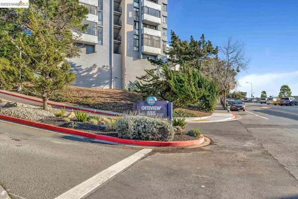 Albany, CA 94706,555 Pierce St #406