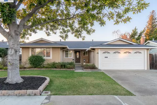 2474 Medallion Dr, Union City, CA 94587