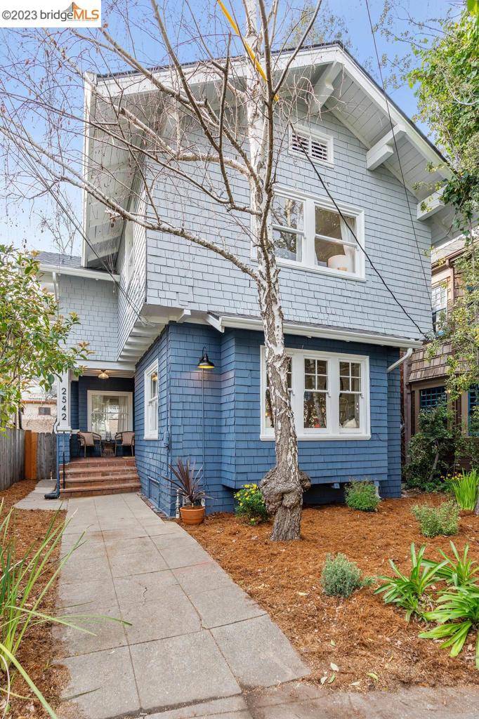 Berkeley, CA 94704,2542 Chilton Way