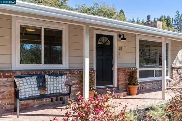 Orinda, CA 94563-4212,23 LAVINA COURT