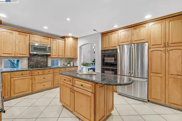 Pleasanton, CA 94566,6410 Paseo Santa Maria