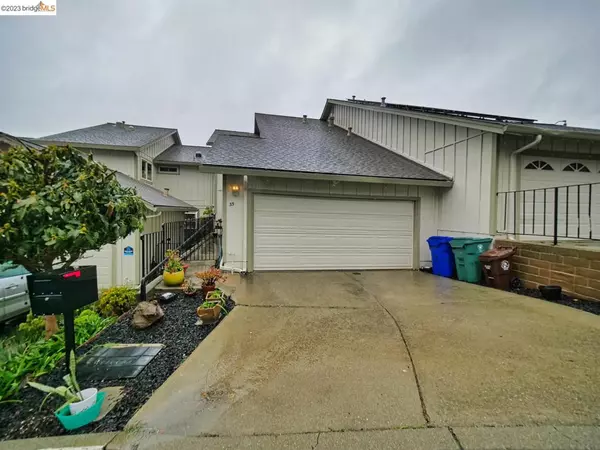 35 Quail Hill Lane, Richmond, CA 94803-2833