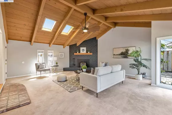 Newark, CA 94560,36341 Concord St