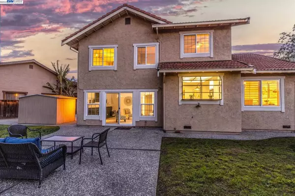 San Leandro, CA 94578,628 Freesia Ct