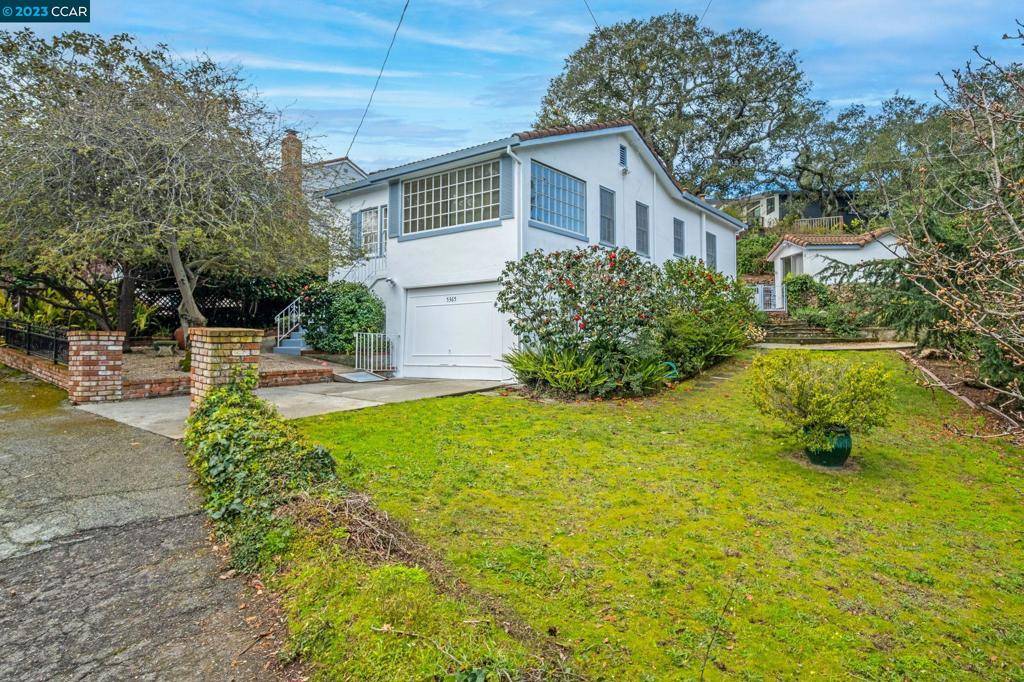 5365 Hilltop Cres, Oakland, CA 94618