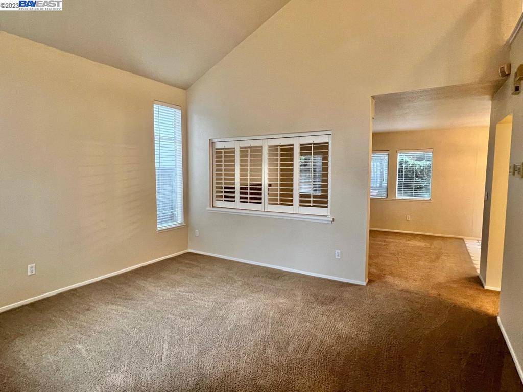 Tracy, CA 95377-8241,930 Glencreek Drive