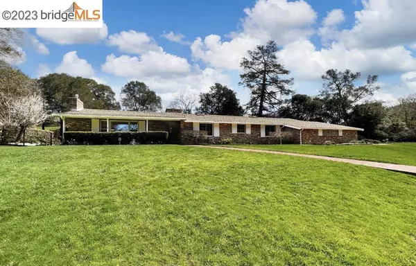 24 Miner Road, Orinda, CA 94563