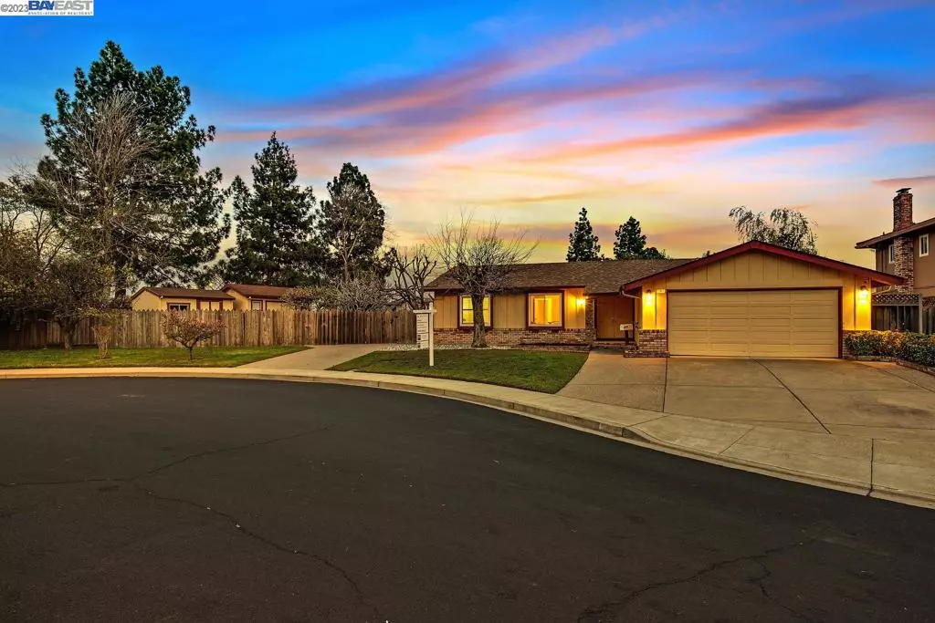 Newark, CA 94560,5014 Northampton Ct