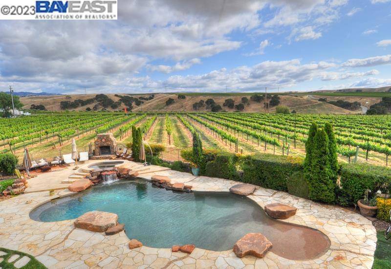 Livermore, CA 94550,7795 Cedar Mountain Rd