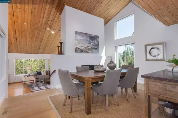 Orinda, CA 94563,210 Tappan Lane