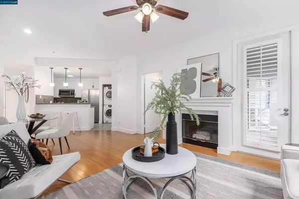 200 Caldecott Lane #110, Oakland, CA 94618