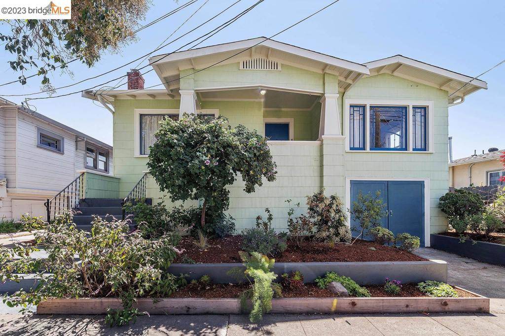 1256 Russell St,  Berkeley,  CA 94702