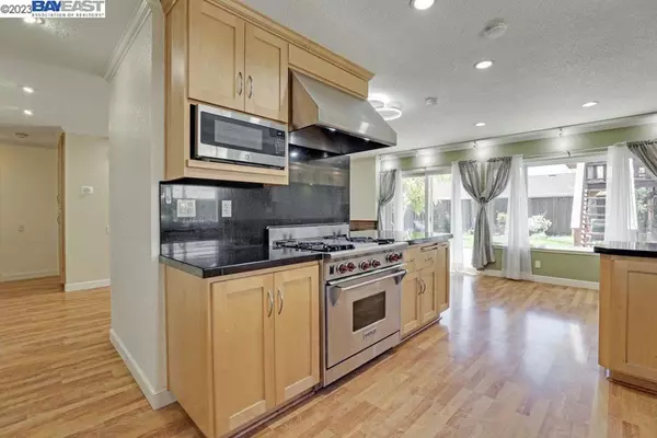 Newark, CA 94560,36157 Spruce St