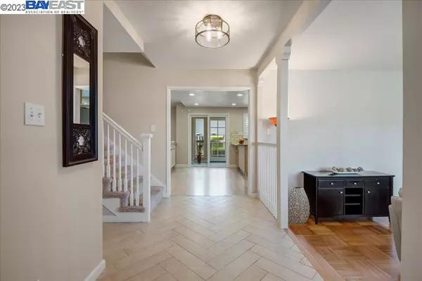 Newark, CA 94560,5080 Tyne Pl