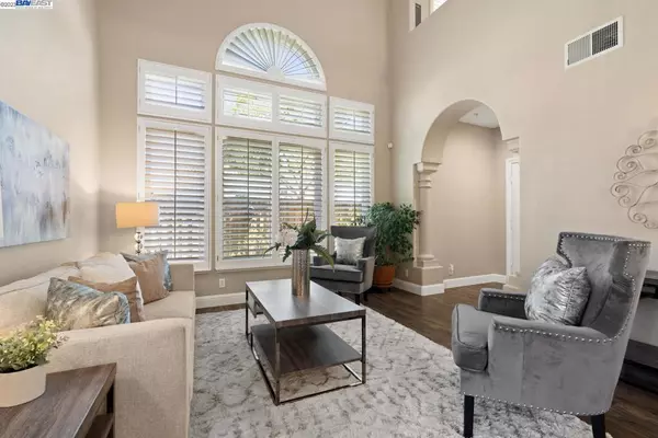 Newark, CA 94560,8589 Peachtree Ave