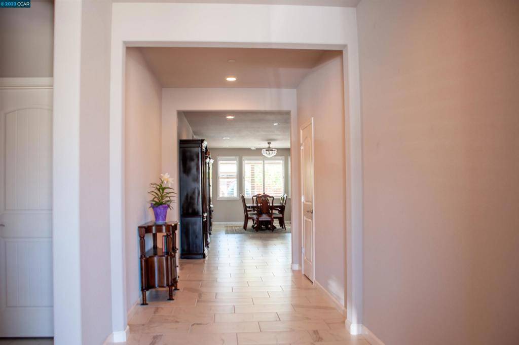 Antelope, CA 95843,2778 Kordia Ct