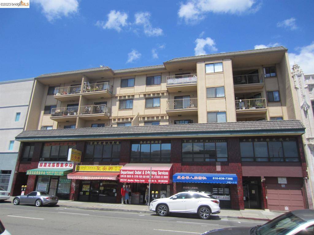 320 8th Street #2H, Oakland, CA 94607