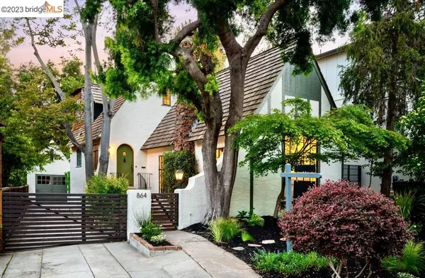864 Sunnyhills Rd., Oakland, CA 94610