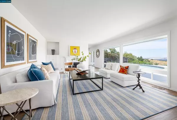 Orinda, CA 94563,75 Zander Drive