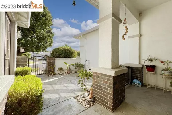 Brentwood, CA 94513,1283 St Edmunds Way