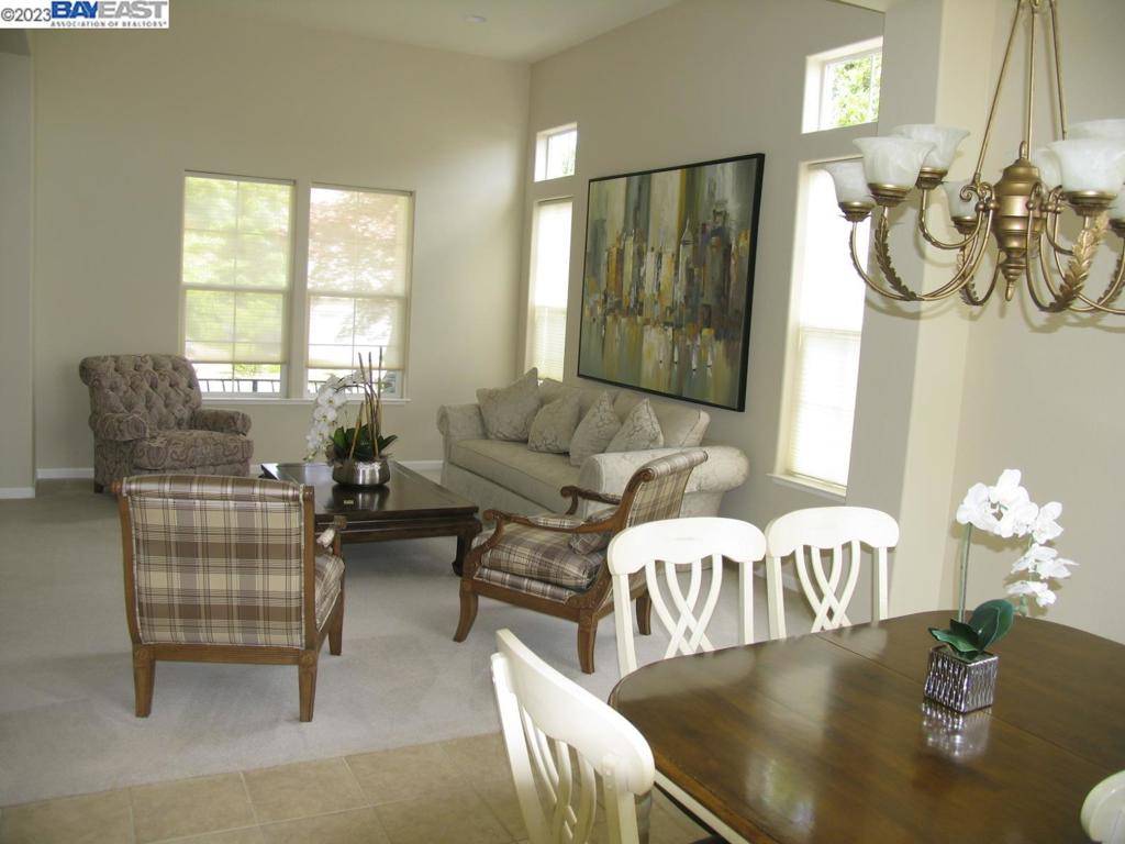 Hayward, CA 94542,28861 Bay Heights Rd